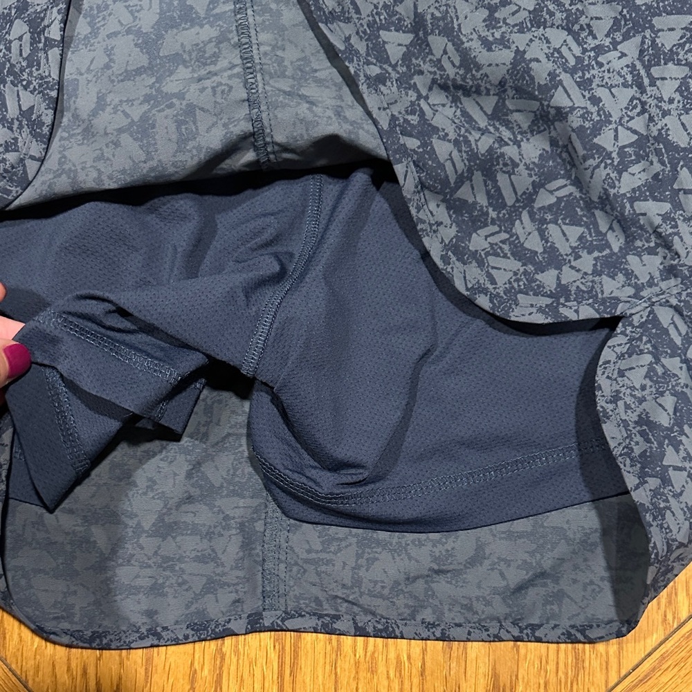 *DULUTH TRADING CO* Blue Patterned Skirt Size Medium - Picture 9 of 9